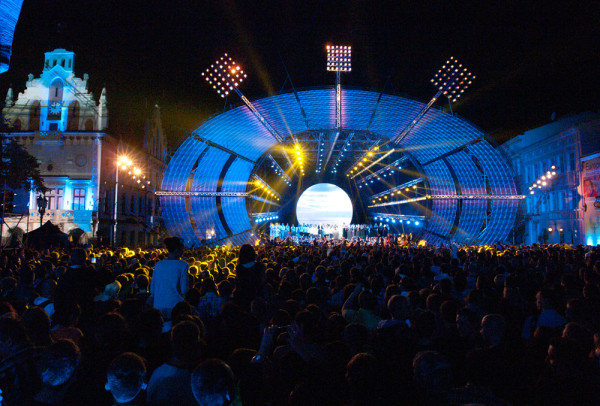 Rynek. Europejski Stadion Kultury 2011 fot Bogdan Szczupaj