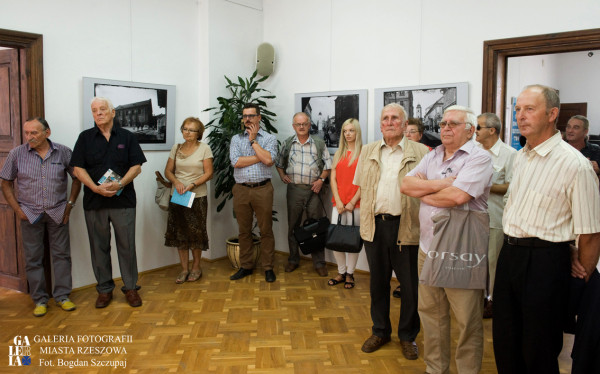 Rzeszów Janusza wernisaż_08_BOGDAN_SZCZUPAJ