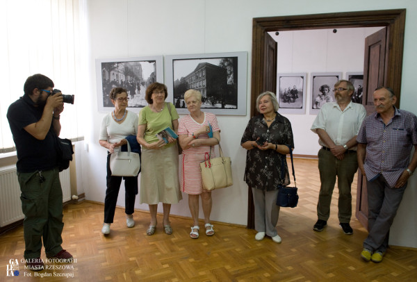 Rzeszów Janusza wernisaż_09_BOGDAN_SZCZUPAJ