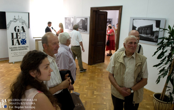 Rzeszów Janusza wernisaż_25_BOGDAN_SZCZUPAJ